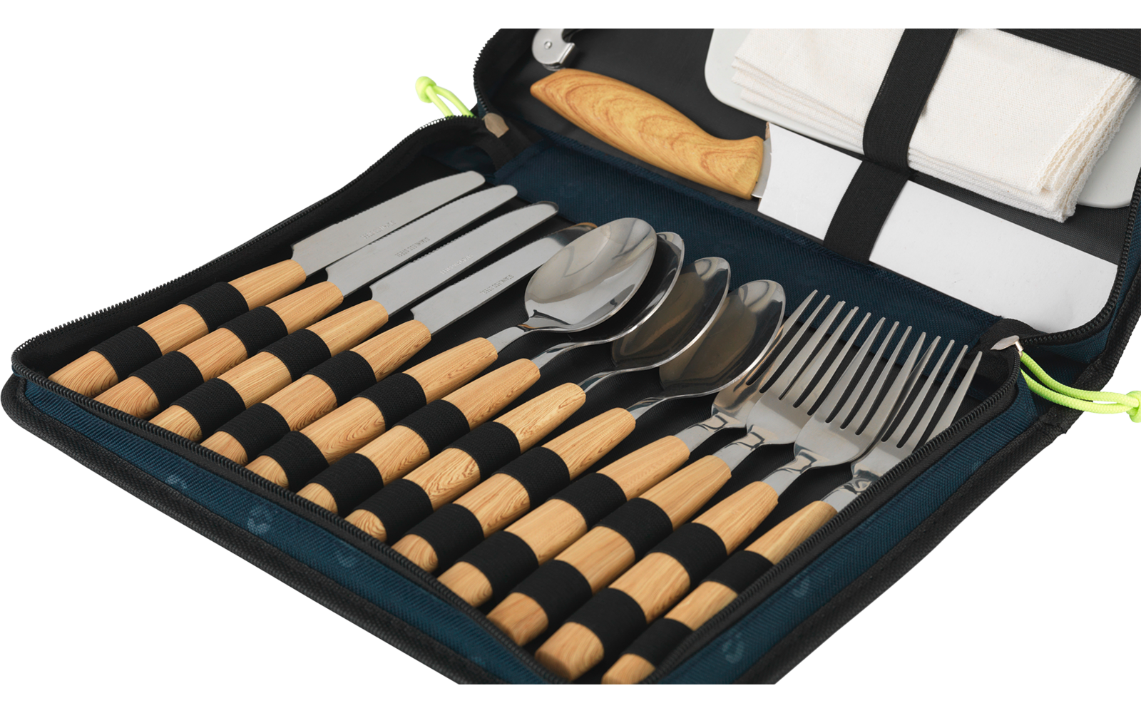 Open bestekset met verschillende messen, vorken, lepels en handvatten in een zwarte koffer