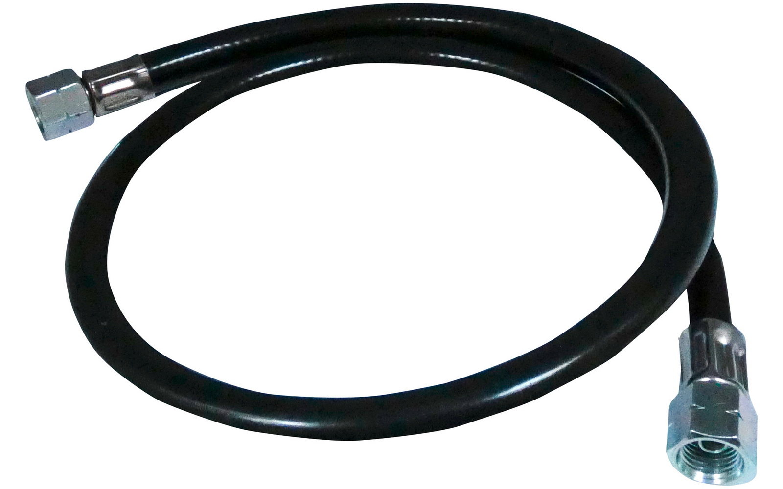 Tuyau flexible noir avec raccords métalliques aux deux extrémités, enroulé lâchement sur fond blanc