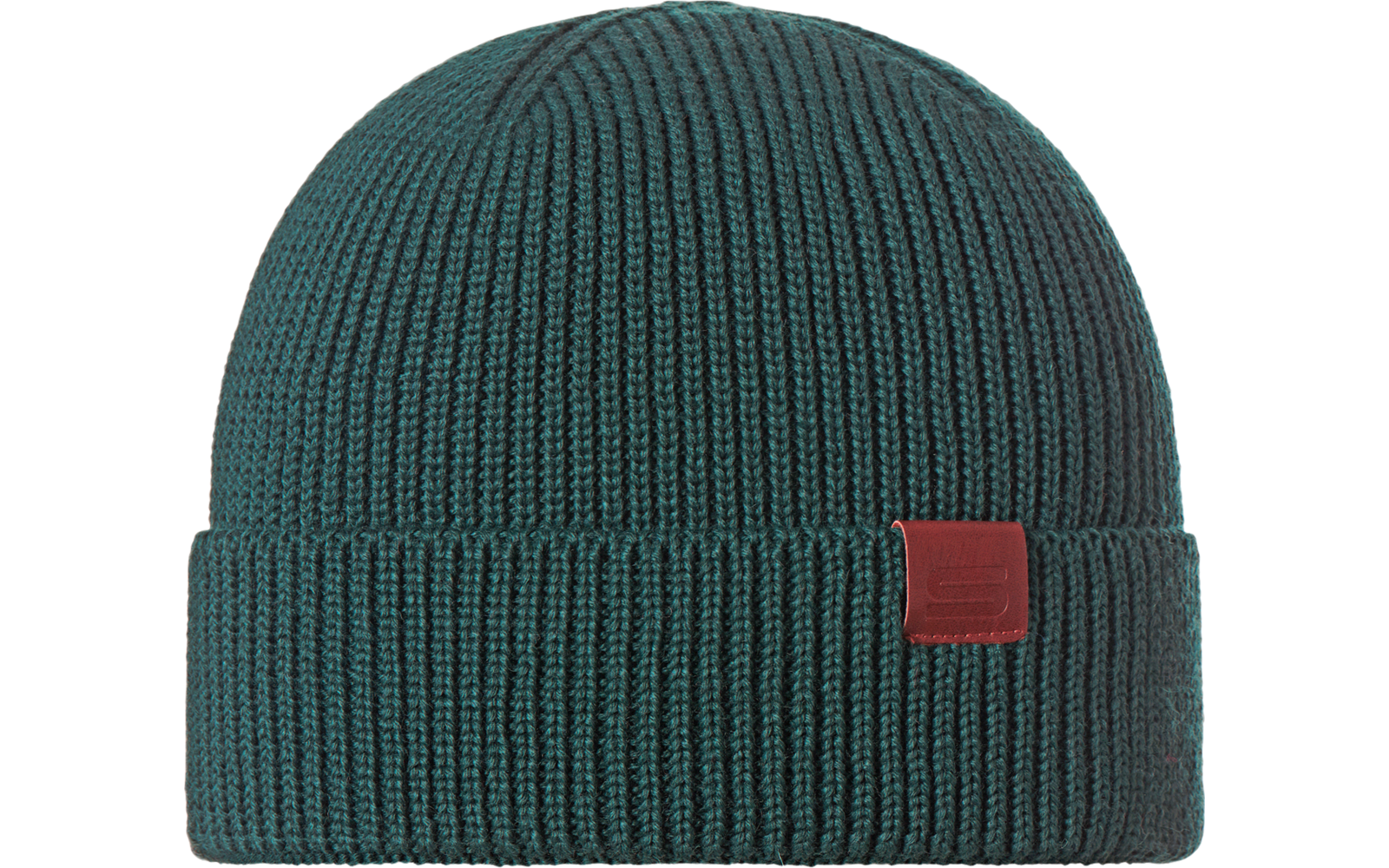 Grüne gestrickte Mütze mit kleinem roten Label