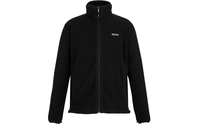 Zwarte jas met volledige ritssluiting, hoge opstaande kraag, lange mouwen, elastische manchetten, klein wit logo op de linkerborst en zijzakken