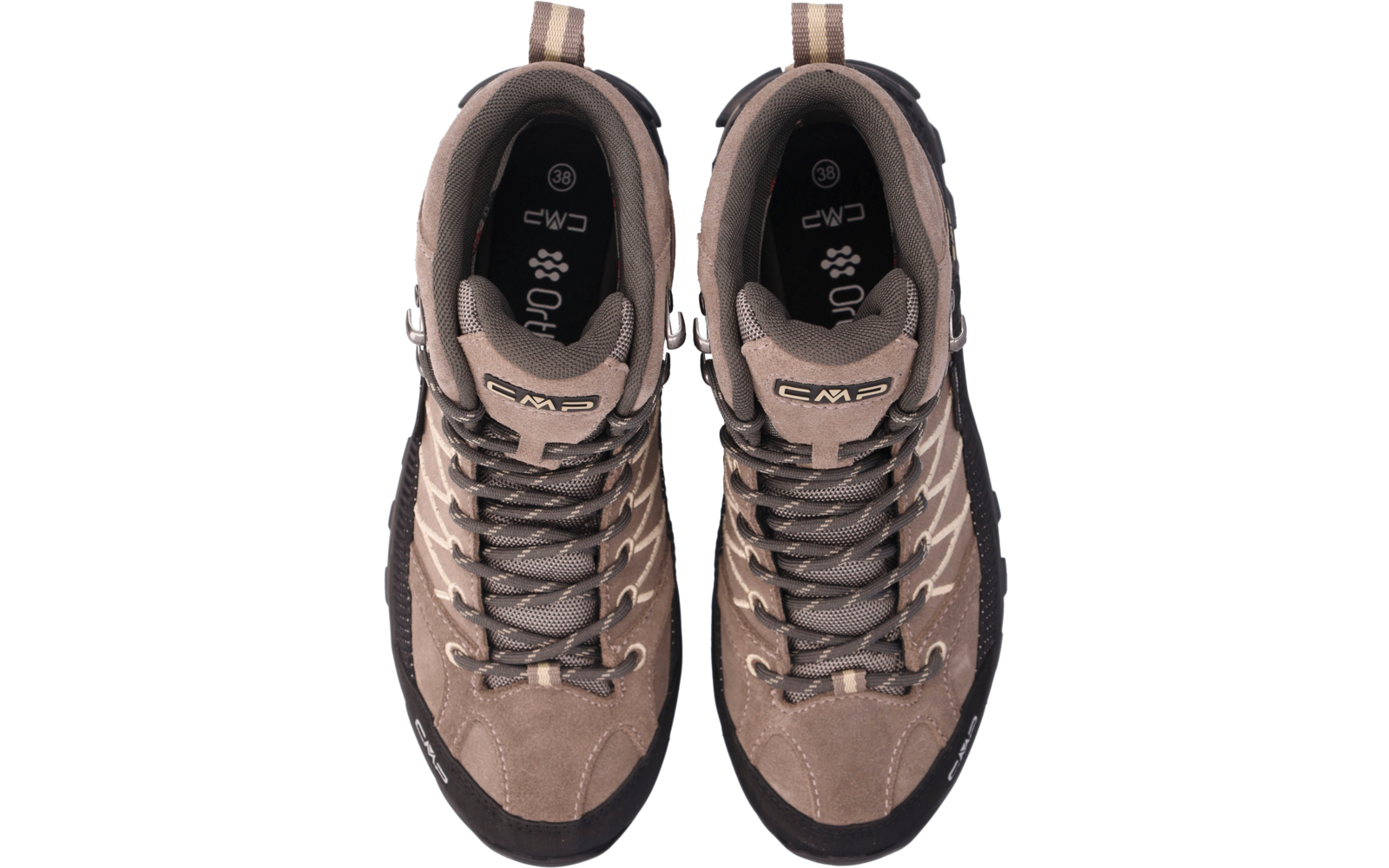 Zwei braun-beige Wanderschuhe von oben, geschnürt, mit schwarzen Sohlen, Zugschlaufen an der Ferse und sichtbarem 'CMP'-Logo auf den Zungen