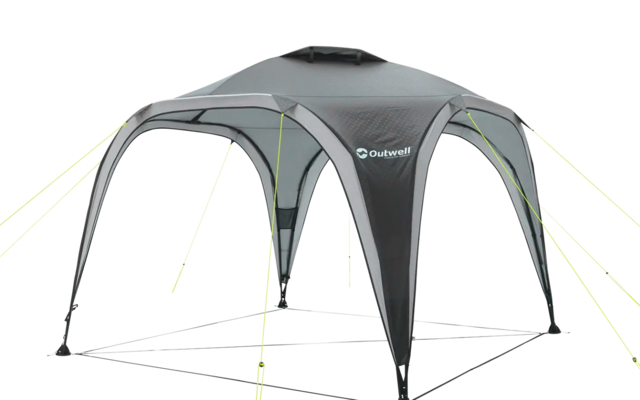 Padiglione nero e grigio con quattro pali e funi gialle di ancoraggio