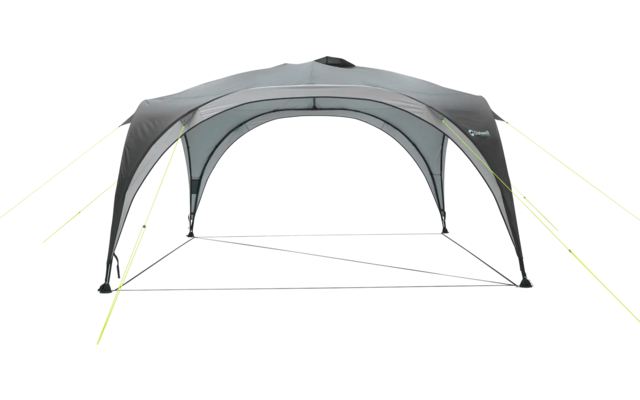 Ein aufgestelltes graues Zelt mit vier Eingängen und gelben Abspannleinen