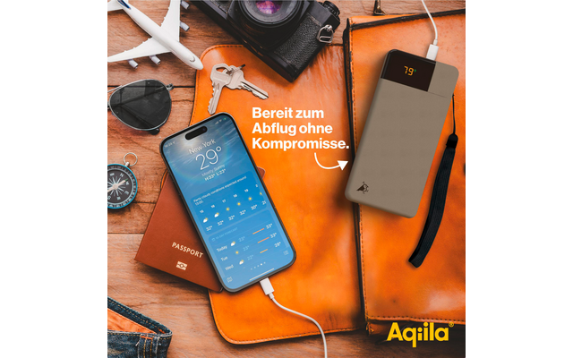 Smartphone met geopende app, naast een zwarte beschermhoes, zonnebril en camera op een witte ondergrond