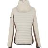 Vue de dos d'une veste matelassée beige clair avec capuche et empiècements foncés sur les manches