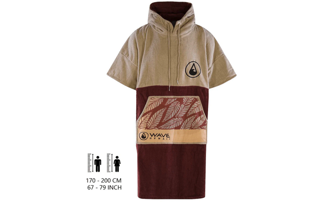 Warmes Umkleideponcho mit kurzen Ärmeln, Kapuze und aufgesetzter Tasche in Beige und Dunkelrot