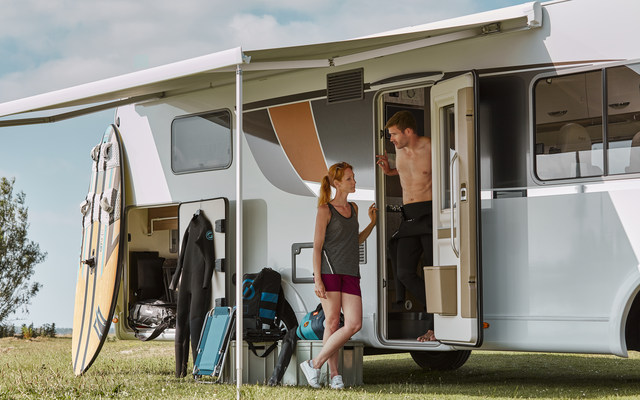 Produktbild Thule Omnistor 8000 Wandmarkise Geh&auml;usefarbe Wei&szlig;  1