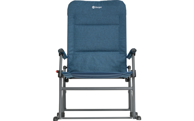 Blauer Klappstuhl mit Metallgestell und Armlehnen
