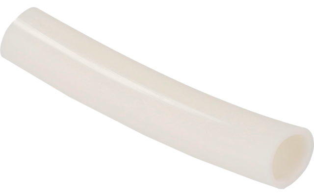 Een gebogen witte kunststofbuis met een open uiteinde