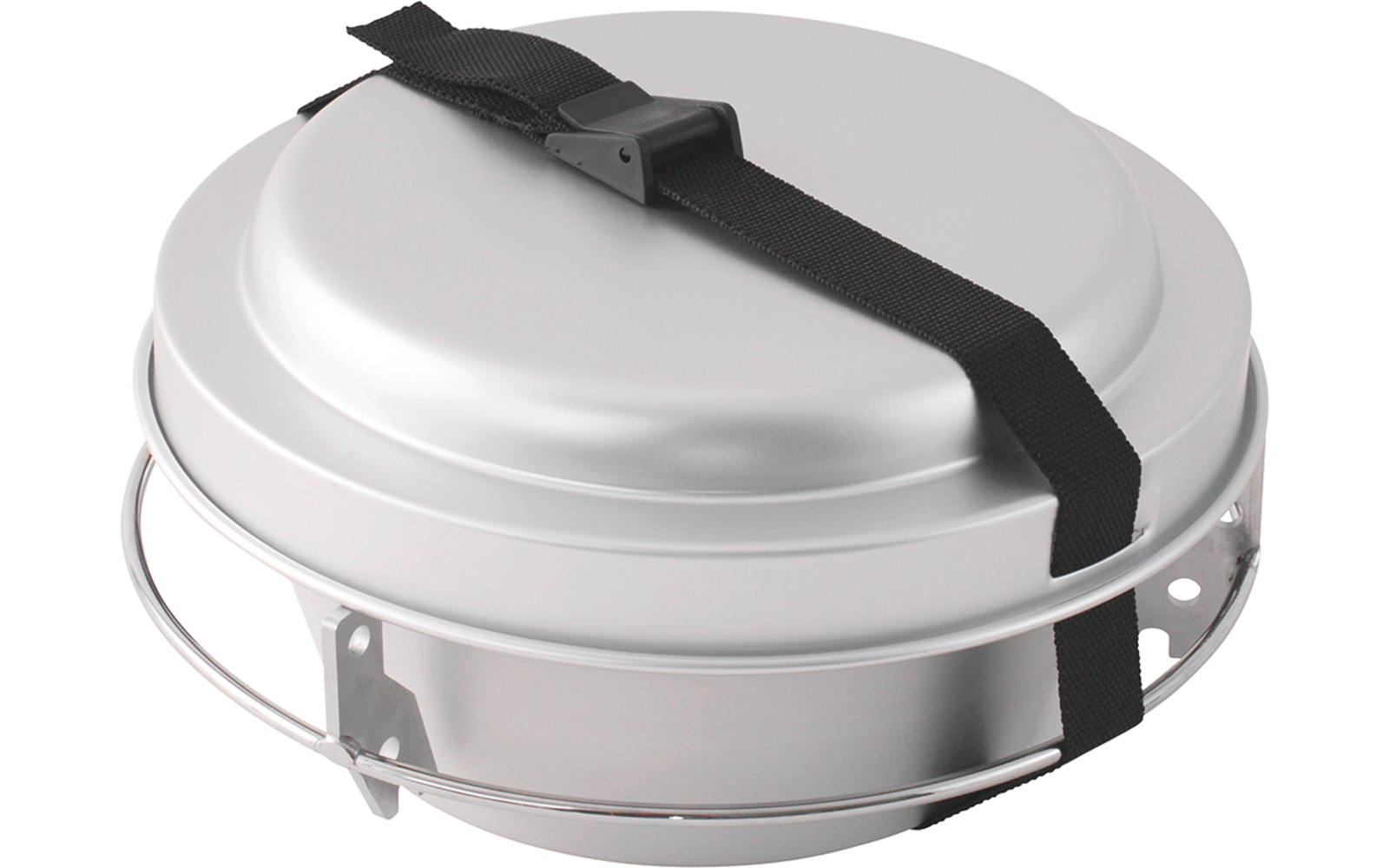 Rundes silbernes Metallgefäß mit Deckel, schwarzer Riemen mit Kunststoffschließe darüber und Metallbügel am Rand