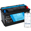 Blaue und schwarze Autobatterie mit Etikett und Anzeige in Nahaufnahme