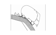 Dessin technique en noir et blanc d'une zone côtière avec des bâtiments et des routes