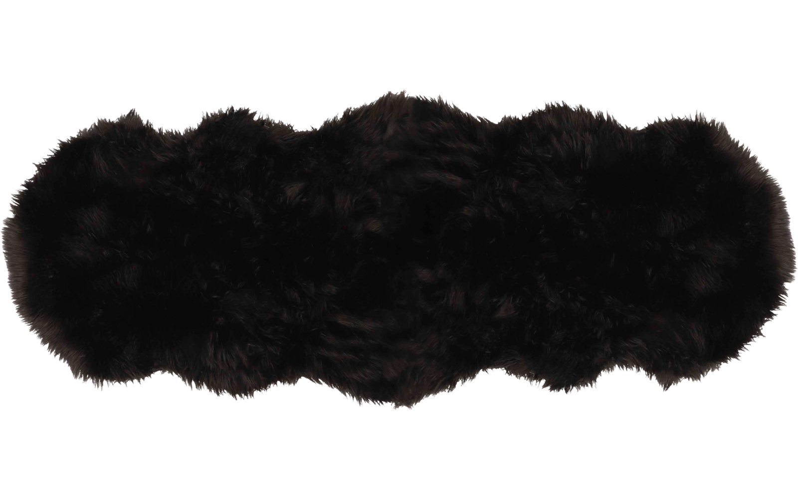 Schwarzes, flauschiges Textilstück mit unregelmäßiger, gewellter Kante auf weißem Hintergrund