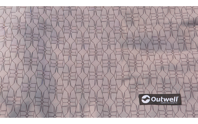 Zeltinnenwand mit geometrischem Muster und Outwell-Logo in der Ecke