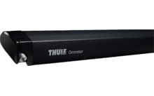 Schwarzes Thule Omnistor Markisengehäuse