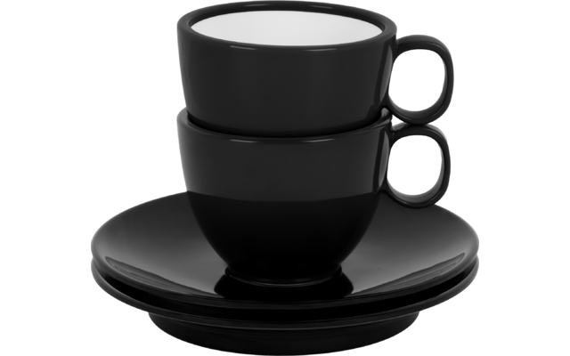 Zwei schwarze Tassen mit Henkeln, übereinander gestapelt auf zwei schwarzen Untertassen