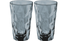 Deux verres transparents et texturés côte à côte