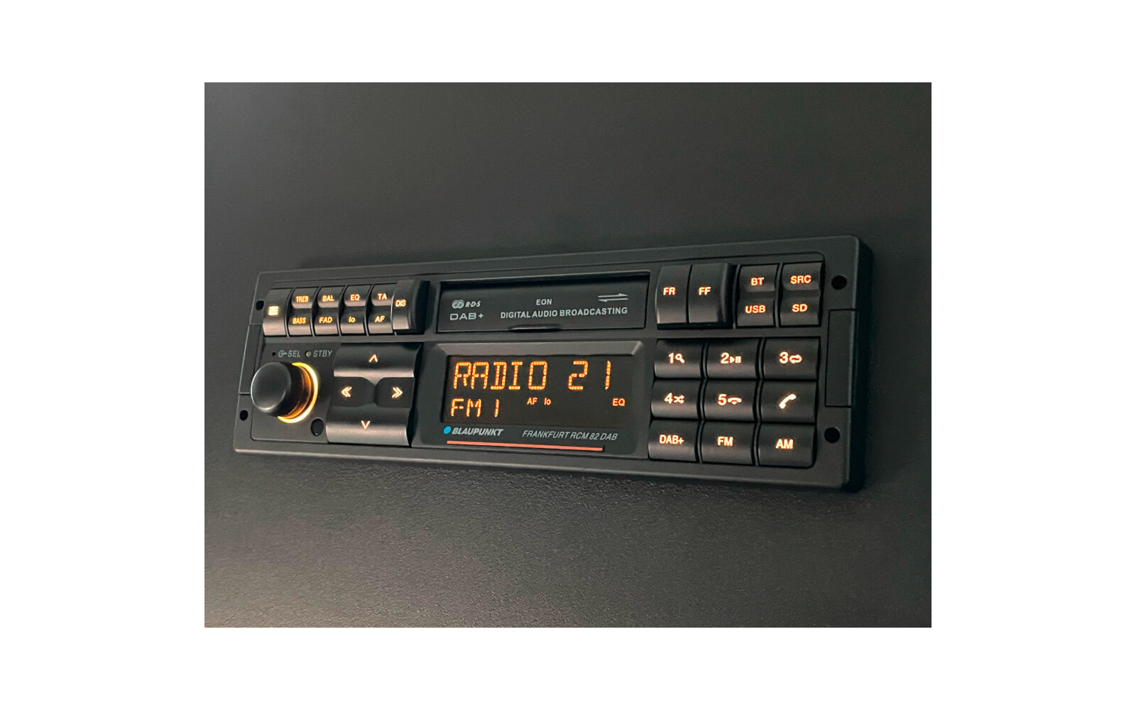 Product afbeelding Blaupunkt Autoradio mit Bluetooth  1