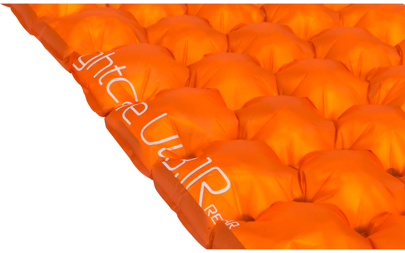 Oranje opblaasbaar zitkussen met meerdere afzonderlijke luchtkamers