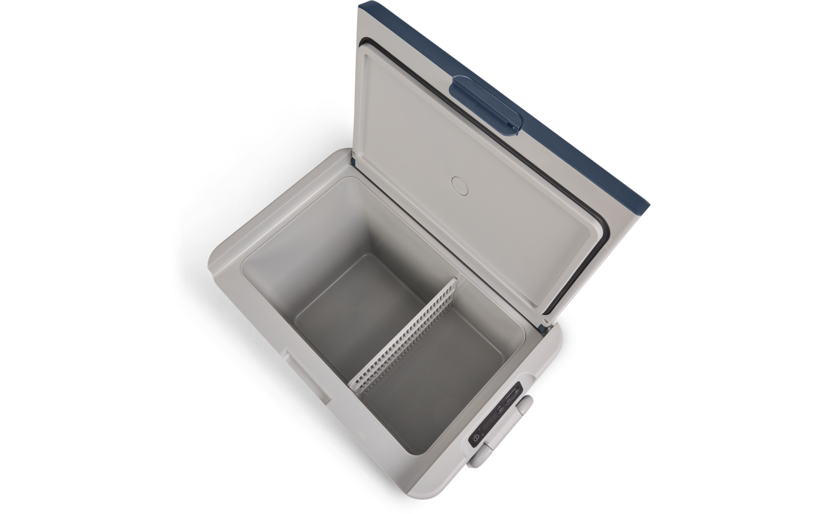 Geöffnete tragbare Kühlbox mit leerem, durch eine Trennwand geteilem Innenraum, offenem Deckel, seitlichem Griff und Bedienfeld
