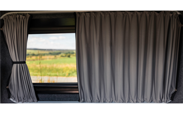 Kiravans Vorhang Set 2 teilig für VW T5/T6 Heckklappe mit Scheibenwischer premium blackout