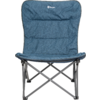 Blauer zusammenklappbarer Campingstuhl mit Metallgestell