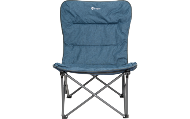 Blauer zusammenklappbarer Campingstuhl mit Metallgestell