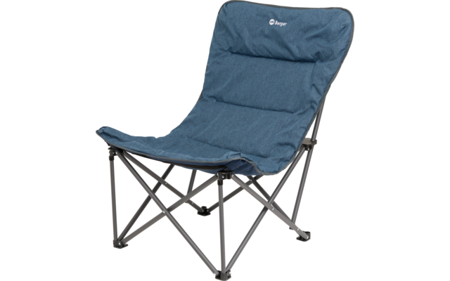 Blauer Campingstuhl mit stützendem Rahmen aus Metall