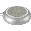 Ronde zilveren luidspreker met geperforeerd oppervlak