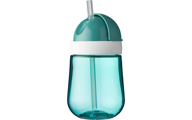 Blauer Trinkbecher mit Deckel und Strohhalm