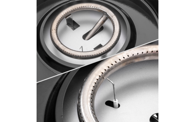Primer plano de dos relojes mecánicos con agujas y engranajes visibles