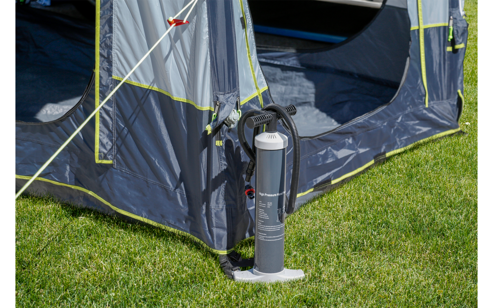 Produktbild Brunner Trails A.I.R. Tech Busvorzelt aufblasbar freistehend 1