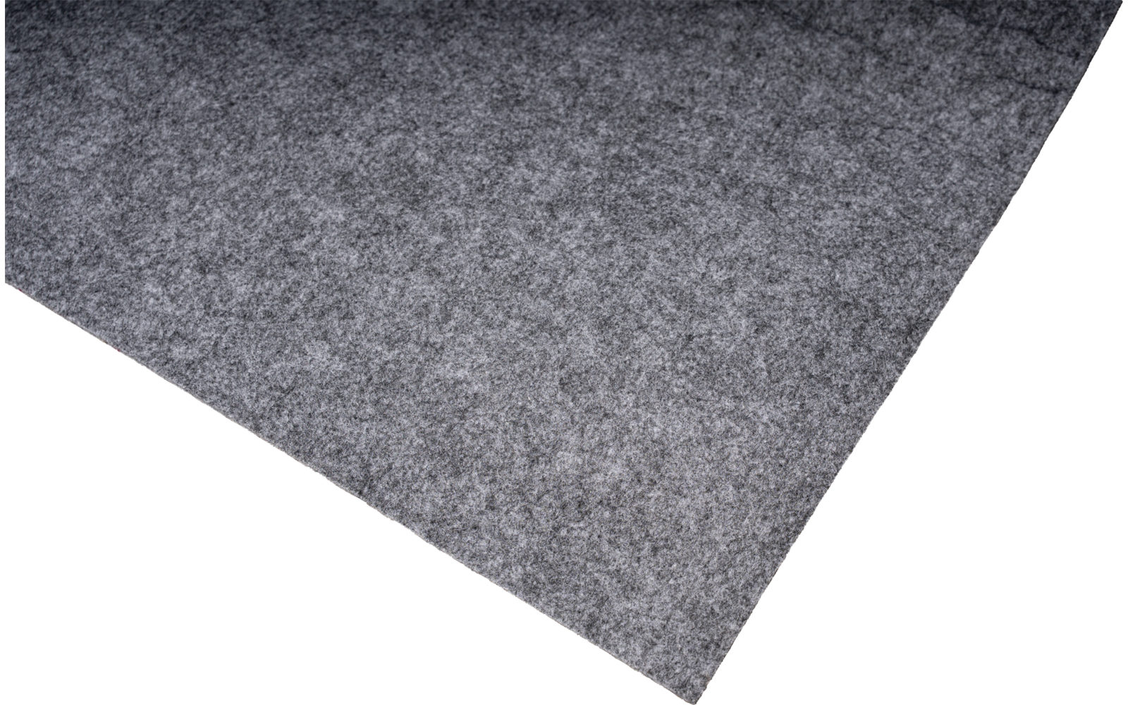 Superficie textil gris, fibras visibles, cortada en diagonal sobre fondo negro