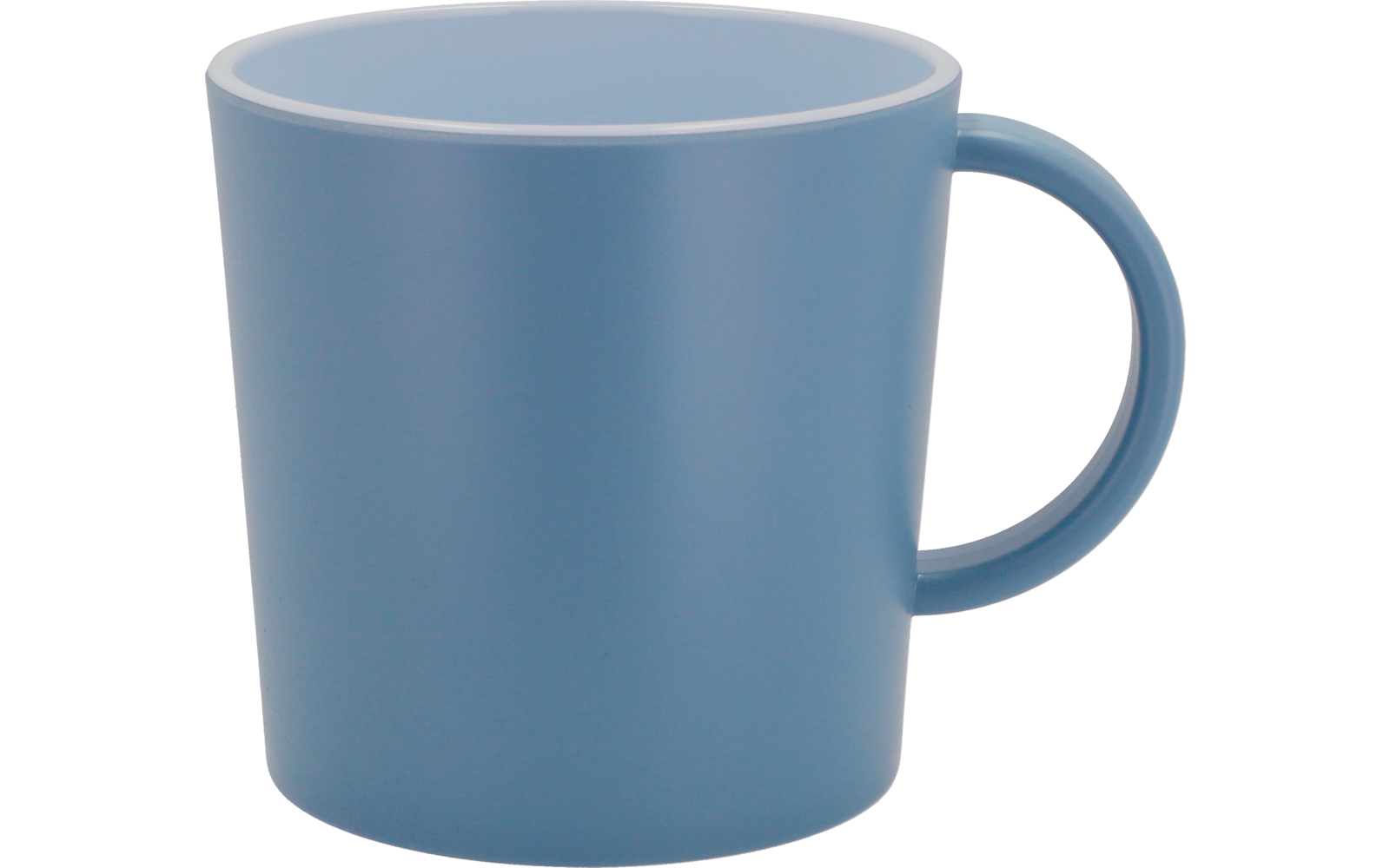 Blaue Tasse mit Henkel vor weißem Hintergrund