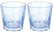 Zwei leere, durchsichtige Gläser aus Glas nebeneinander