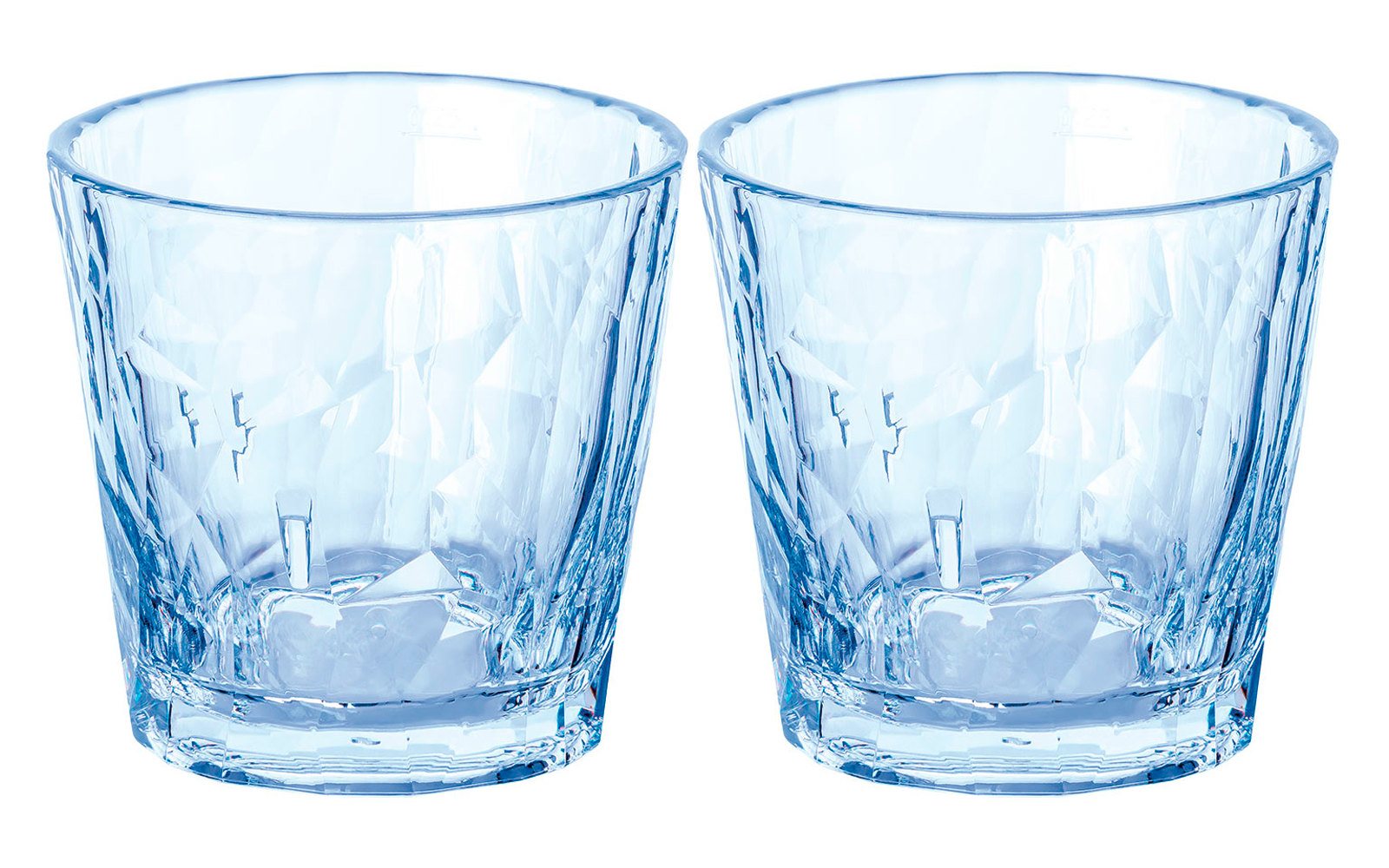 Zwei leere, durchsichtige Gläser aus Glas nebeneinander