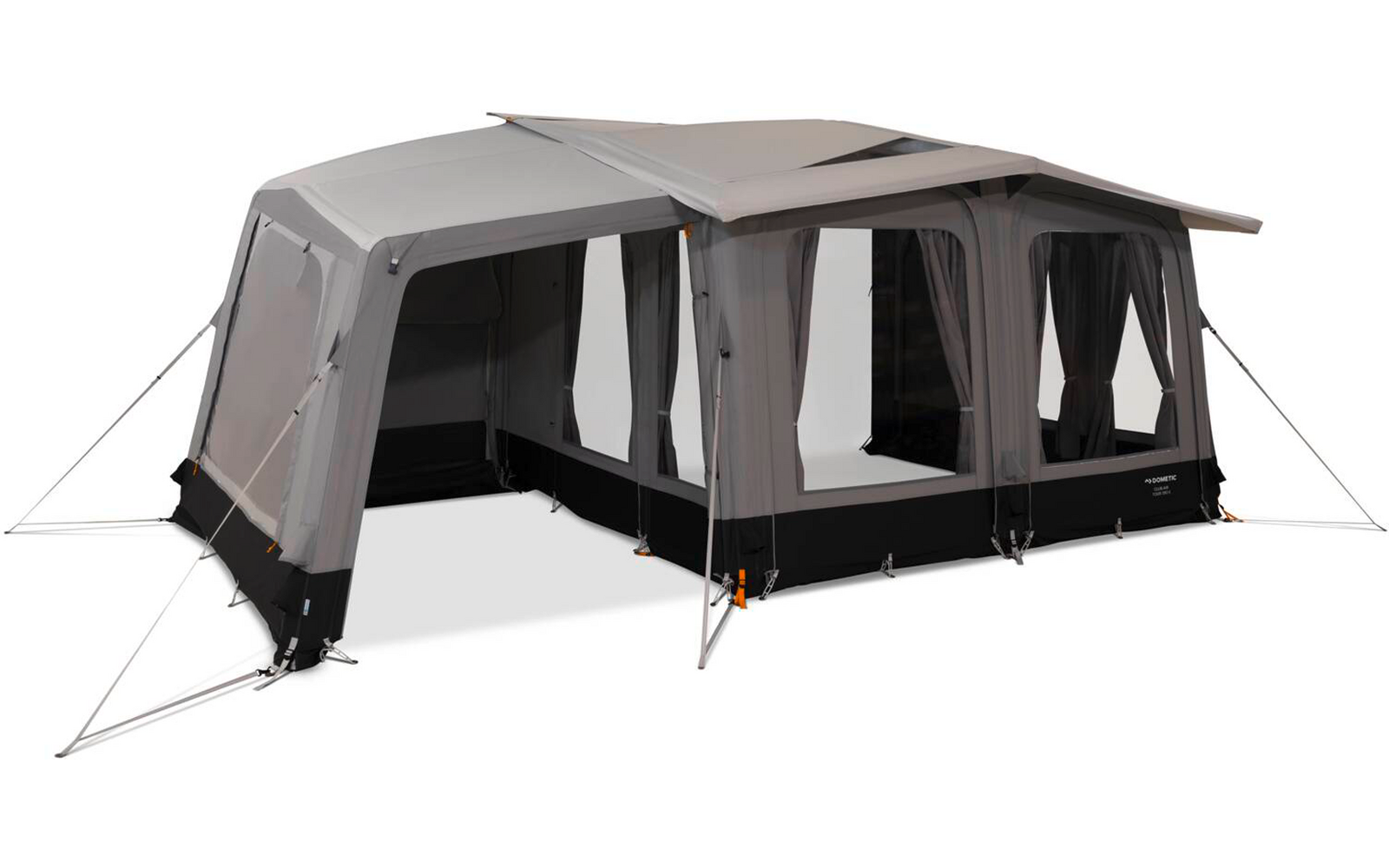 Großes graues Zelt mit mehreren Fenstern, offenem Eingang, Stützstangen und Abspannleinen auf weißem Hintergrund