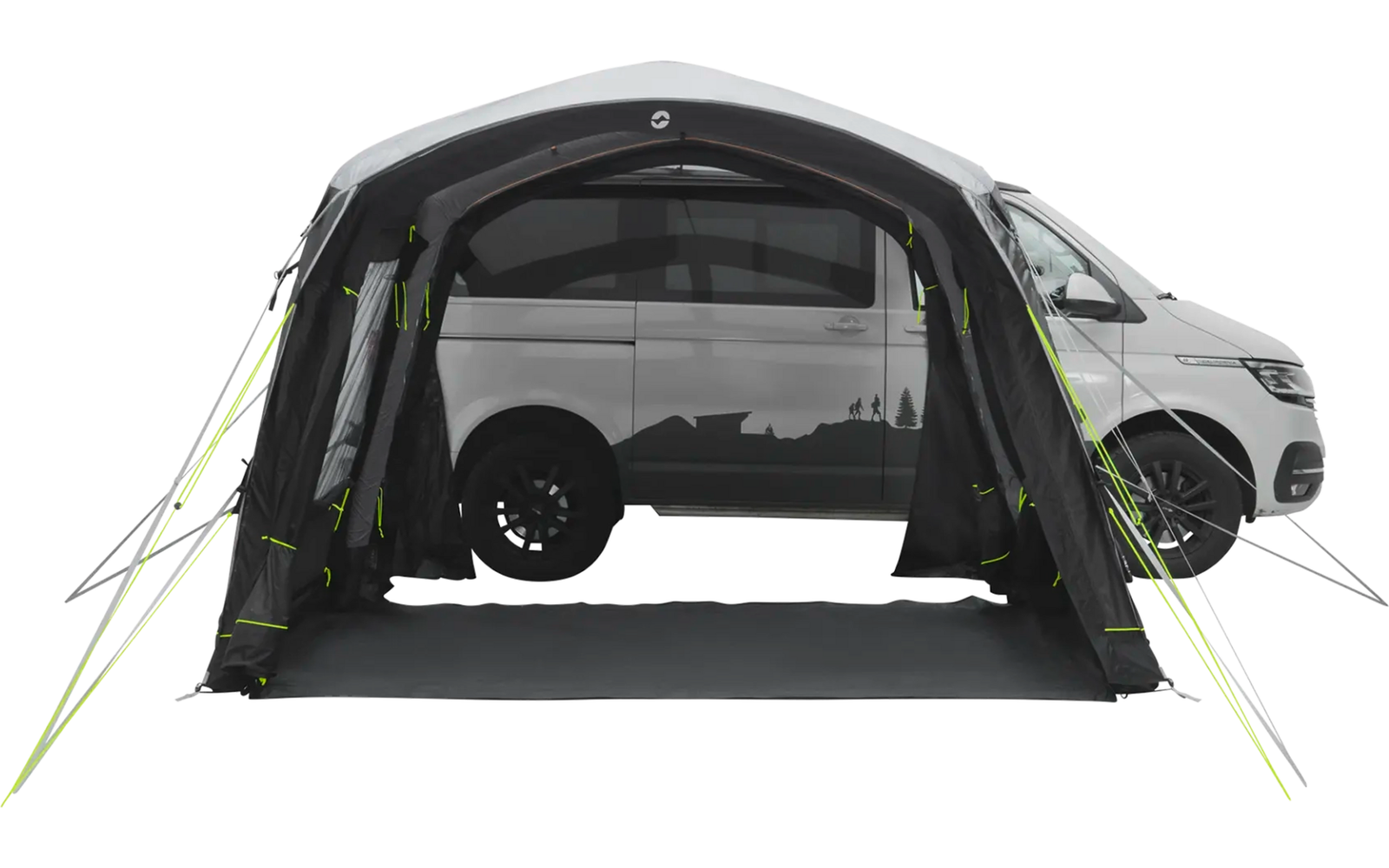 Zelt mit weißem und grauem Dach, grünen Abspannleinen und offener Vorderseite
