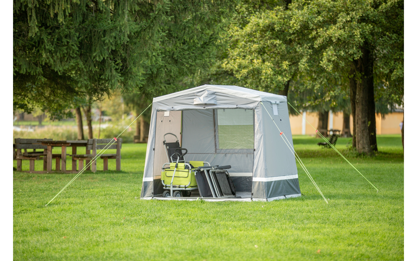 Produktbild Brunner Storage Plus Ger&auml;tezelt Satteldach mit Stahlgest&auml;nge 1