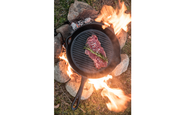 Petromax GP35 Gusseisen Grill-Feuerpfanne mit Stiel 35 cm