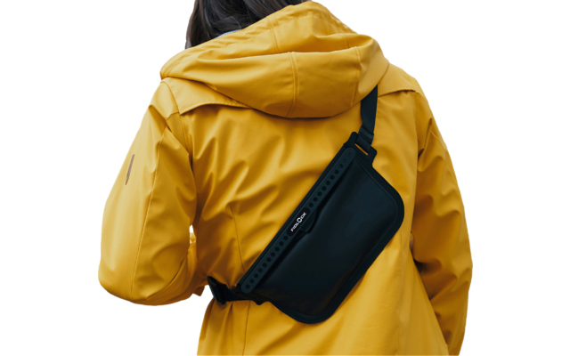 Fidlock Hermetic Sling Bag Waterproof Belly and Shoulder Bag Black