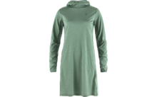 Robe verte à capuche et manches longues, petit logo sur la poitrine gauche