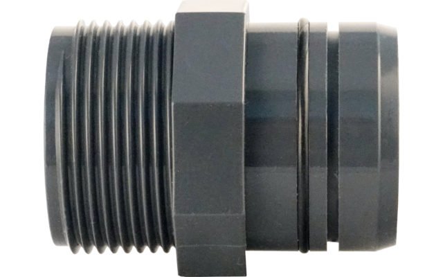 Graues Kunststoffteil, links außenliegende Schraubgewinde, mittlerer sechskantiger Abschnitt, rechts glatter zylindrischer Abschnitt mit zwei dunkleren Ringen