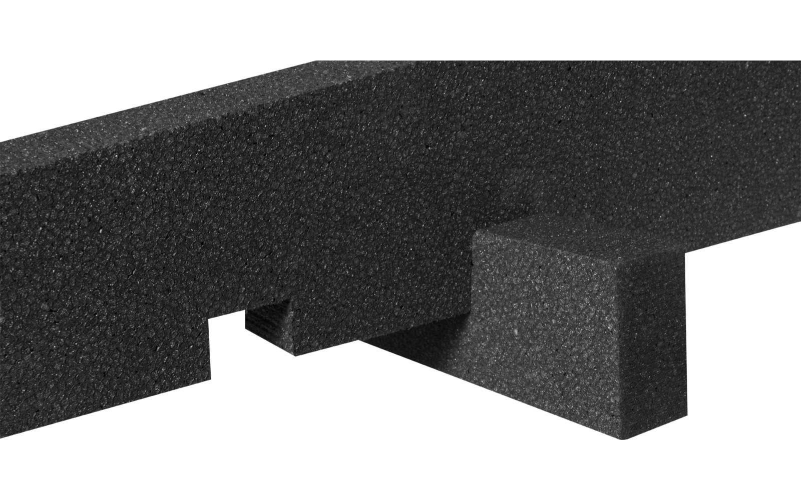 Schwarzer, strukturierter, rechteckiger Balken über einem kleinen schwarzen rechteckigen Block vor weißem Hintergrund