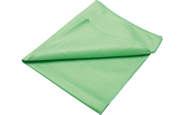Leicht gefaltetes grünes Tuch mit feiner Rippenstruktur auf weißem Hintergrund