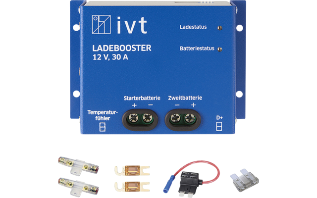 Booster de charge bleu avec connecteurs et plusieurs connecteurs de câble sur fond blanc