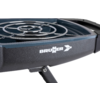 Nahaufnahme eines schwarzen Ventilators mit sichtbarem Lüftergitter und Logo