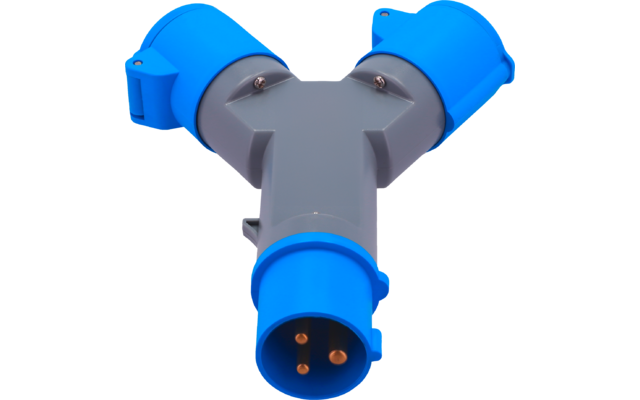 Y-förmiger grauer Kunststoffstecker mit drei blauen Steckdosen, an einem Ende drei sichtbare Messingstifte und zwei Schrauben