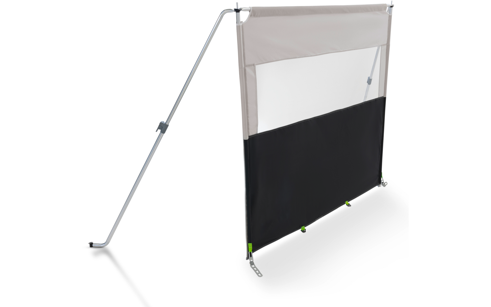 Textiles Paneel mit hellem oberen Bereich, durchsichtigem rechteckigem Einsatz in der Mitte und schwarzem unteren Bereich; geneigter Metallstab mit Fuß links; drei grüne Clips am unteren Saum