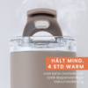Beige isolierte Flasche mit klarem Deckel und Griff; orange Etikett mit weißem Text 'HÄLT MIND. 4 STD WARM' und kleinem weißem Text darunter